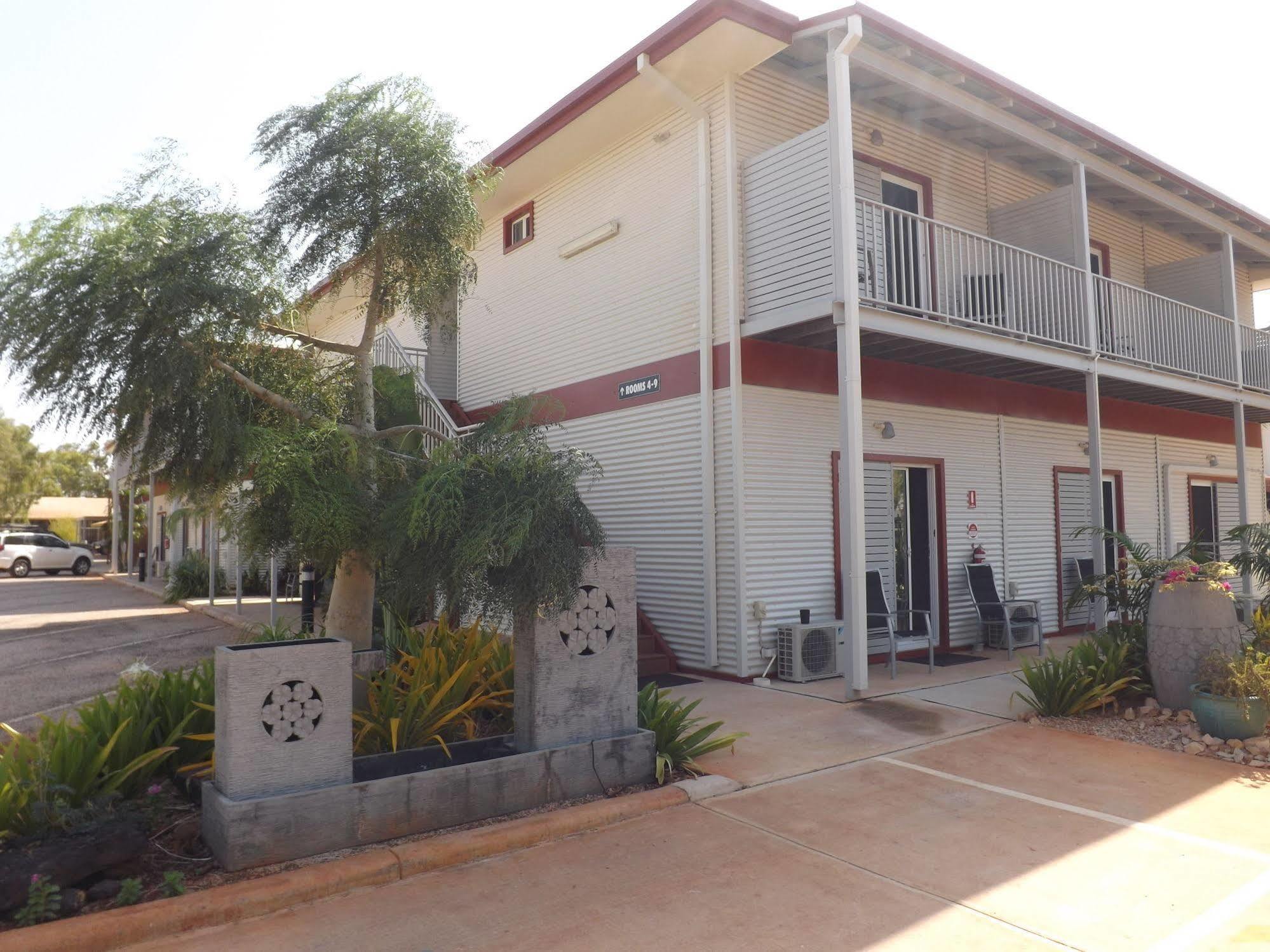 Derby Lodge Motel Eksteriør billede